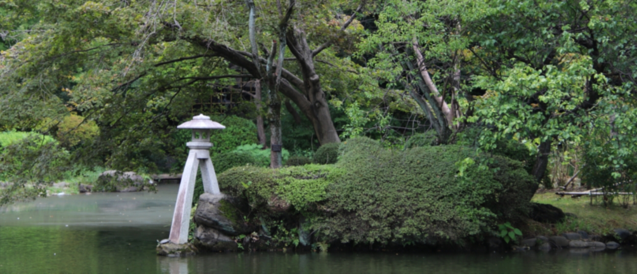 有栖川宮記念公園は、東京都港区南麻布にある都立公園です。地下鉄広尾駅利用が便利です。
