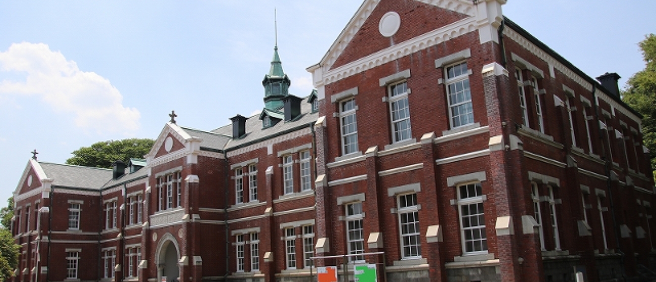 北の丸公園は地下鉄東西線竹橋駅から徒歩で5分です。